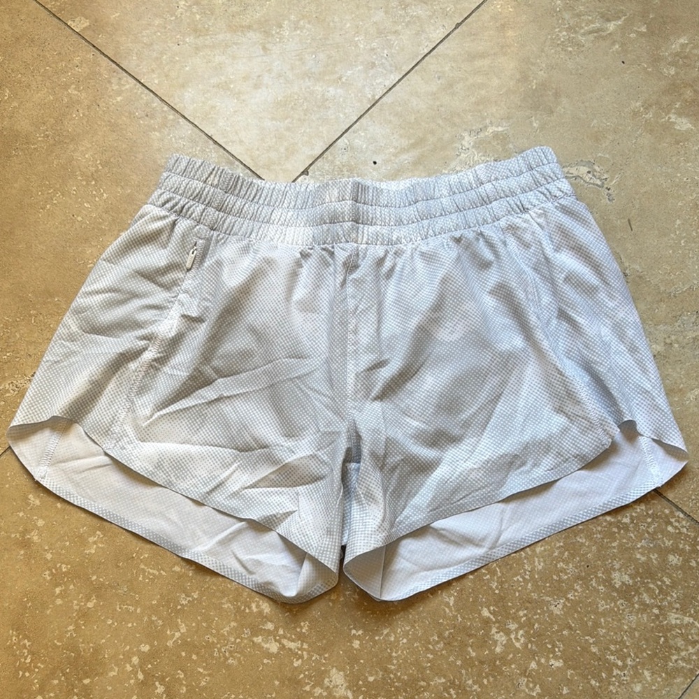 ATHLETA Light Gray Women's Athletic Shorts
